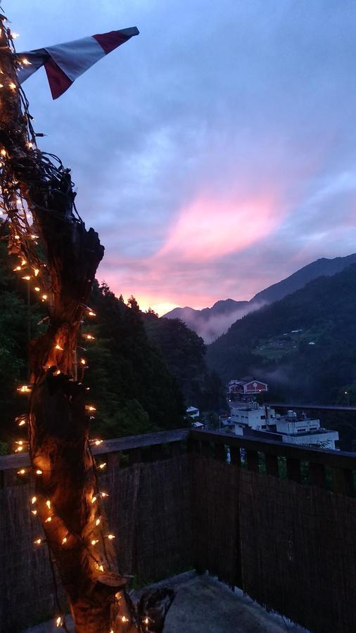 Experiencing Traditional Life Style Inn Kajiya Iya Romantei Miyoshi  Exteriör bild